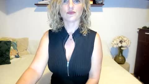 elena online show from 12/06/24, 02:35