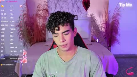 javi15  online show from 09/26/25, 03:43