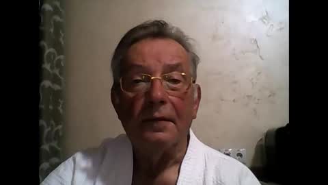Snapshot of jahanc01 chatting on 09/30/25, 11:54 Malko online show from 09/30/25, 11:54