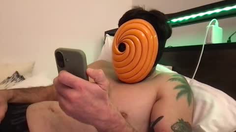 Snapshot of jahbless22 chatting on 11/01/25, 12:23 Don London online show from 11/01/25, 12:23