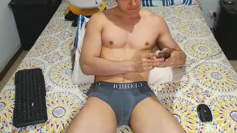 jahshot4 online show from 10/04/25, 02:20