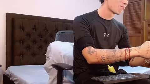 Snapshot of jaico_santos chatting on 09/15/25, 11:05 jaico_santos online show from 09/15/25, 11:05