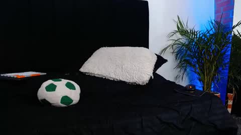 Snapshot of jaiden_thoner chatting on 11/09/25, 06:01 Jaiden online show from 11/09/25, 06:01