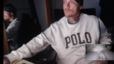 showingitoff online show from 09/23/25, 05:10