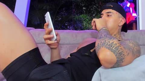 who is allen  follow me on ig and x  jake allen31 online show from 01/04/25, 06:52