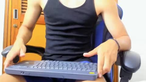 Hi guys im new 3 online show from 01/24/25, 12:20