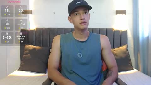 Hi guys im new 3 online show from 09/13/25, 04:29