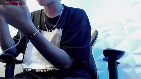 Snapshot of jake_tripp chatting on 12/18/24, 05:59 jake_tripp online show from 12/18/24, 05:59
