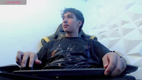 Snapshot of jake_tripp chatting on 01/08/25, 03:29 jake_tripp online show from 01/08/25, 03:29