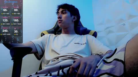 Snapshot of jake_tripp chatting on 01/25/25, 06:45 jake_tripp online show from 01/25/25, 06:45