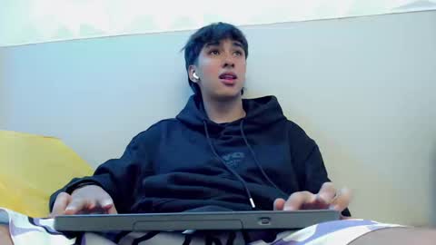 Snapshot of jake_tripp chatting on 09/26/25, 04:05 jake_tripp online show from 09/26/25, 04:05