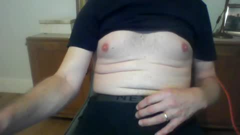 Snapshot of jakejake54322 chatting on 06/19/26, 11:08 Jake c2c online show from 06/19/26, 11:08
