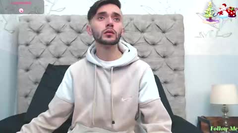 jakemagnus_ online show from 12/24/24, 12:22