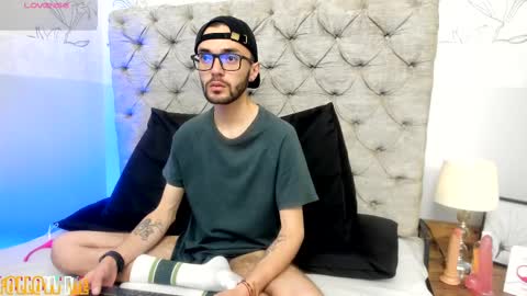 jakemagnus_ online show from 01/17/25, 11:59