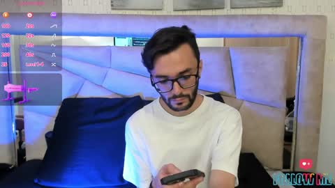 jakemagnus_ online show from 02/01/25, 12:26