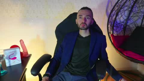 jakemagnus_ online show from 02/14/25, 02:39