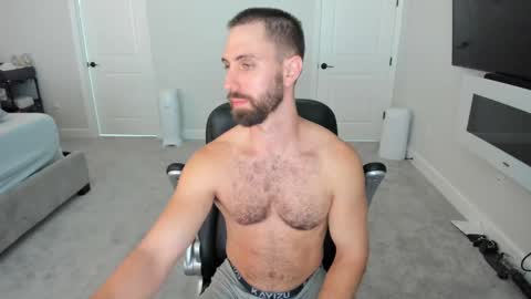 Snapshot of jakeorion chatting on 10/11/25, 05:11 Jake Orion online show from 10/11/25, 05:11