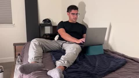 Jake Porter online show from 10/25/25, 08:22