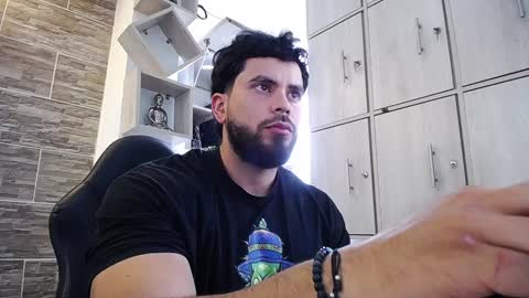 Snapshot of jakeskye chatting on 12/29/24, 06:49 JakeSkye online show from 12/29/24, 06:49