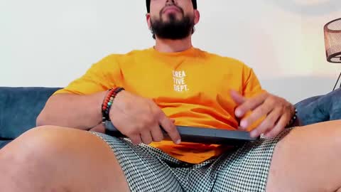 Snapshot of jakeskye chatting on 01/14/25, 03:01 JakeSkye online show from 01/14/25, 03:01