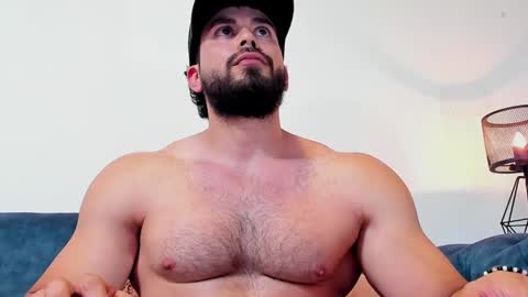 Snapshot of jakeskye chatting on 01/14/25, 06:02 JakeSkye online show from 01/14/25, 06:02