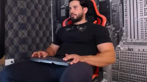 Snapshot of jakeskye chatting on 02/08/25, 06:01 JakeSkye online show from 02/08/25, 06:01