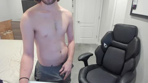 Snapshot of jakesnake442 chatting on 12/30/24, 07:04 jakesnake442 online show from 12/30/24, 07:04