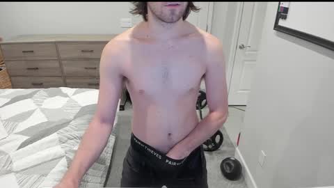 Snapshot of jakesnake442 chatting on 03/11/25, 11:48 jakesnake442 online show from 03/11/25, 11:48