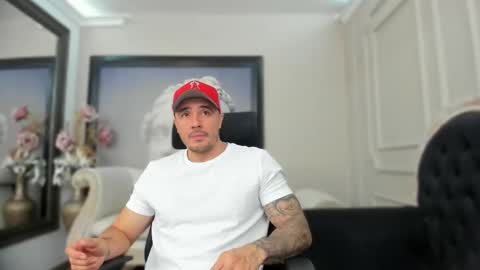Snapshot of jakestone_1 chatting on 10/24/25, 01:46 jakestone_1 online show from 10/24/25, 01:46