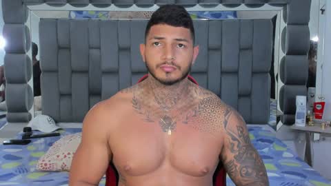 my name is sebas If you come here dont hesitate to say hello Im a guy who really likes having conversations and having hot online show from 01/03/25, 02:21