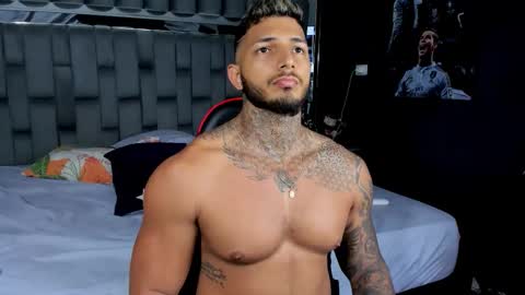 my name is sebas If you come here dont hesitate to say hello Im a guy who really likes having conversations and having hot online show from 02/02/26, 05:11