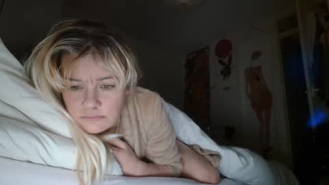 JAKKI LOUISE pornstar online show from 03/06/25, 01:37
