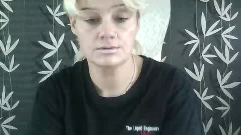 JAKKI LOUISE pornstar online show from 09/09/25, 01:43