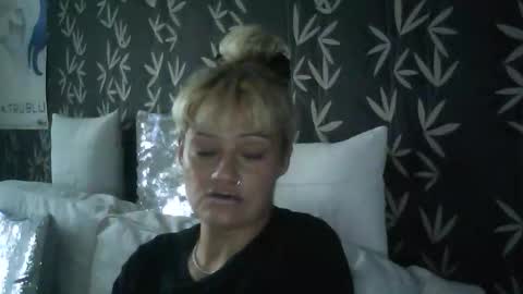 Snapshot of jakkilouise chatting on 09/12/25, 01:55 JAKKI LOUISE pornstar online show from 09/12/25, 01:55