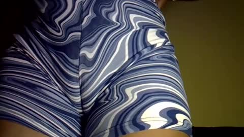 jalia12 online show from 07/10/26, 01:54