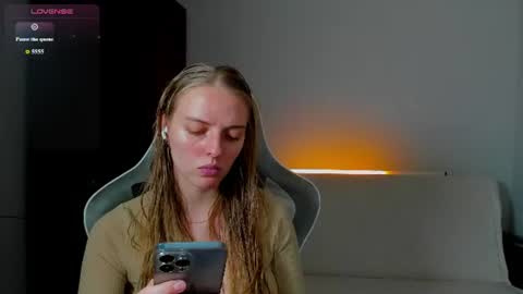 Sofia online show from 06/19/26, 10:30