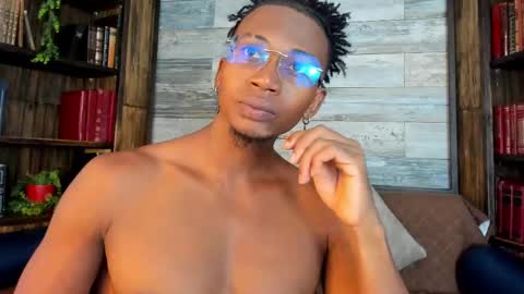   online show from 03/11/25, 07:36