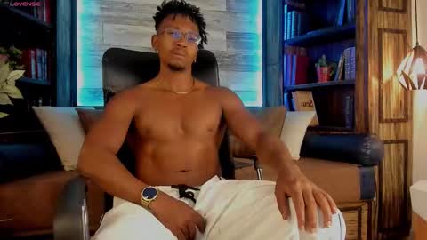   online show from 10/15/25, 06:02