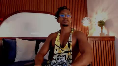   online show from 12/17/25, 03:56