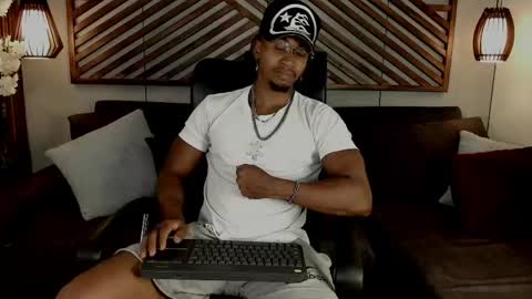   online show from 05/20/26, 08:48