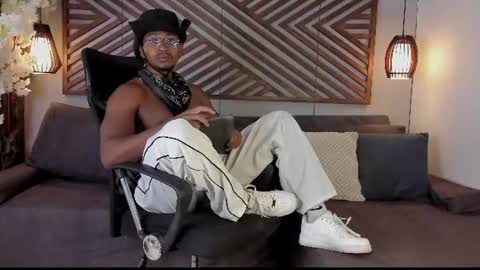   online show from 07/16/26, 07:42