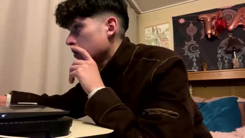 Snapshot of james2002og chatting on 09/27/25, 03:55 james2002og online show from 09/27/25, 03:55