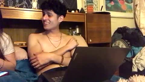 Snapshot of james2002og chatting on 10/16/25, 02:12 james2002og online show from 10/16/25, 02:12