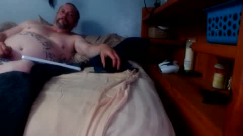 Snapshot of james30cup chatting on 04/01/26, 02:12 what you in too online show from 04/01/26, 02:12