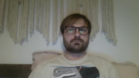 James Heron online show from 01/30/25, 04:45