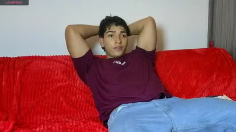 Snapshot of james_silva1 chatting on 06/08/26, 10:54 james_silva1 online show from 06/08/26, 10:54