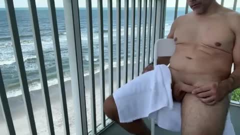 Snapshot of jamescahn1990 chatting on 09/20/25, 05:25 jamescahn1990 online show from 09/20/25, 05:25