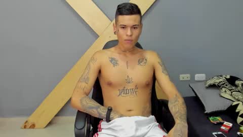 Jamesinked  online show from 12/26/24, 04:04