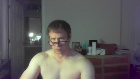 Snapshot of jamesjewels chatting on 10/08/25, 01:03 jamesjewels online show from 10/08/25, 01:03