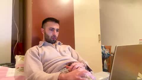 Snapshot of jamessandt chatting on 02/11/25, 06:44 jamessandt online show from 02/11/25, 06:44